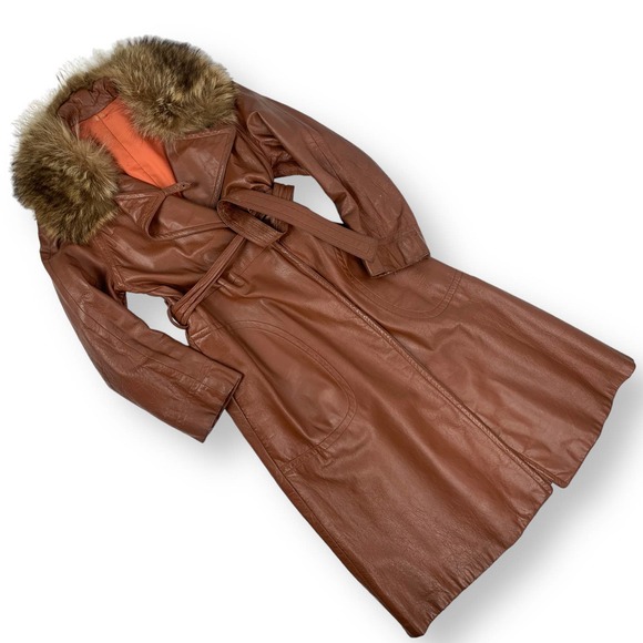 Vintage Brown Leather Coat with Fur Collar - Picture 7 of 14